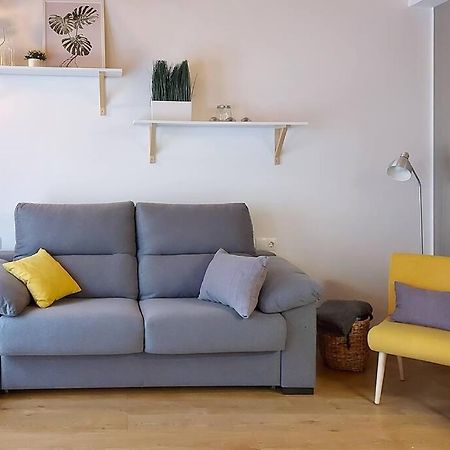 Precioso Apartamento Duplex En El Centro De Olot Apartment Exterior photo