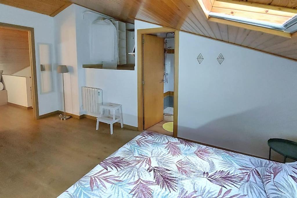 Precioso Apartamento Duplex En El Centro De Olot Apartment Exterior photo