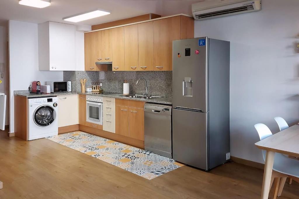 Precioso Apartamento Duplex En El Centro De Olot Apartment Exterior photo